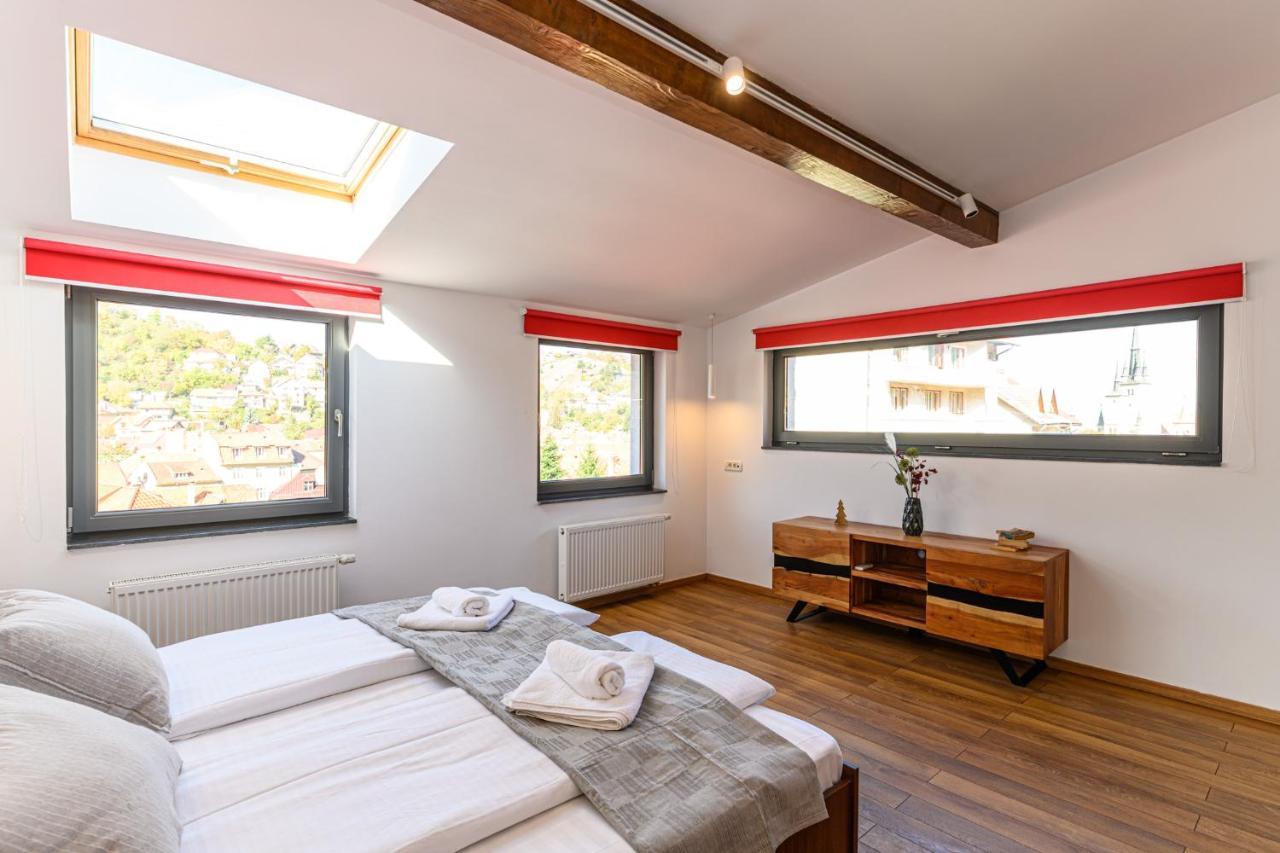 Sun Villas Accommodation Брашов Экстерьер фото