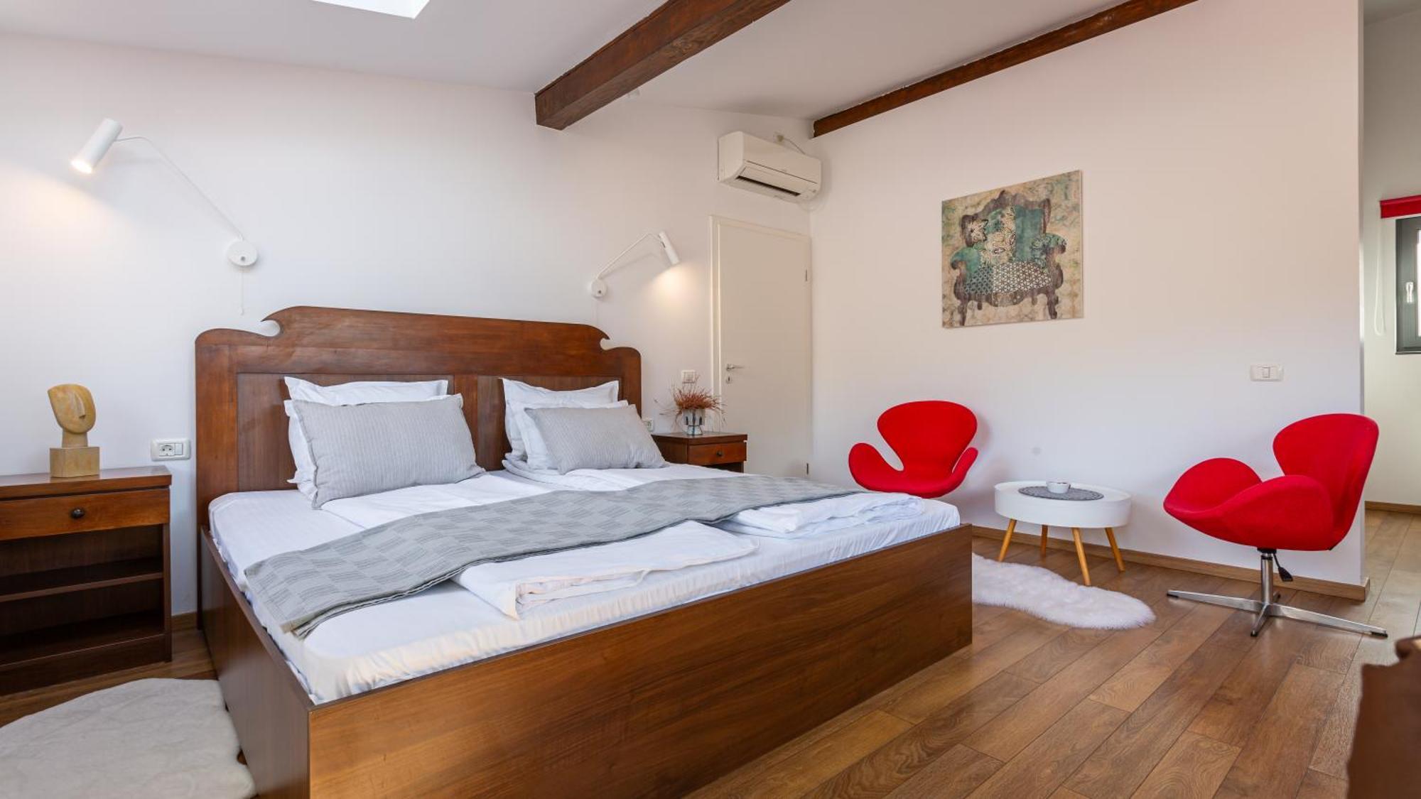 Sun Villas Accommodation Брашов Экстерьер фото
