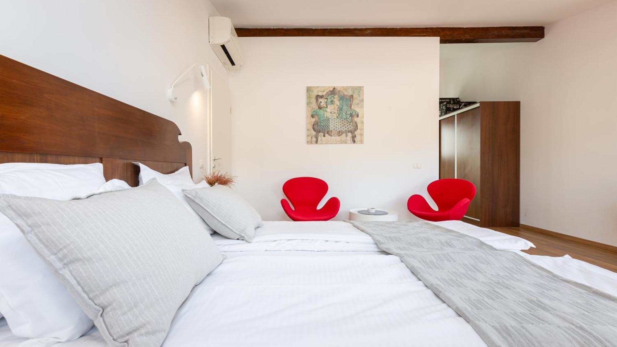 Sun Villas Accommodation Брашов Экстерьер фото