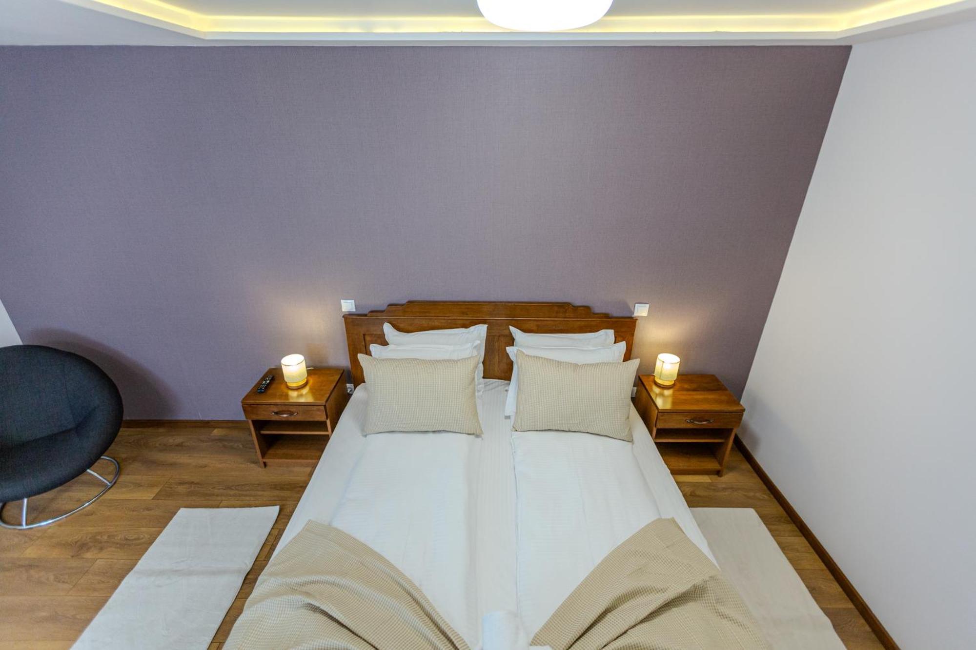 Sun Villas Accommodation Брашов Экстерьер фото